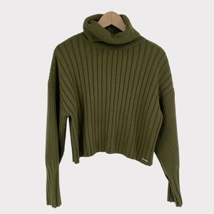 Elie. Elie Tahari Green Ribbed Turtleneck Sweater‎